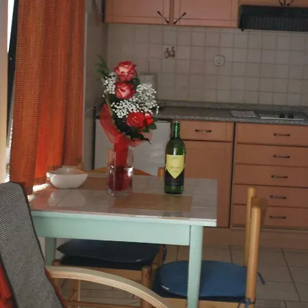 Rama Apartment *